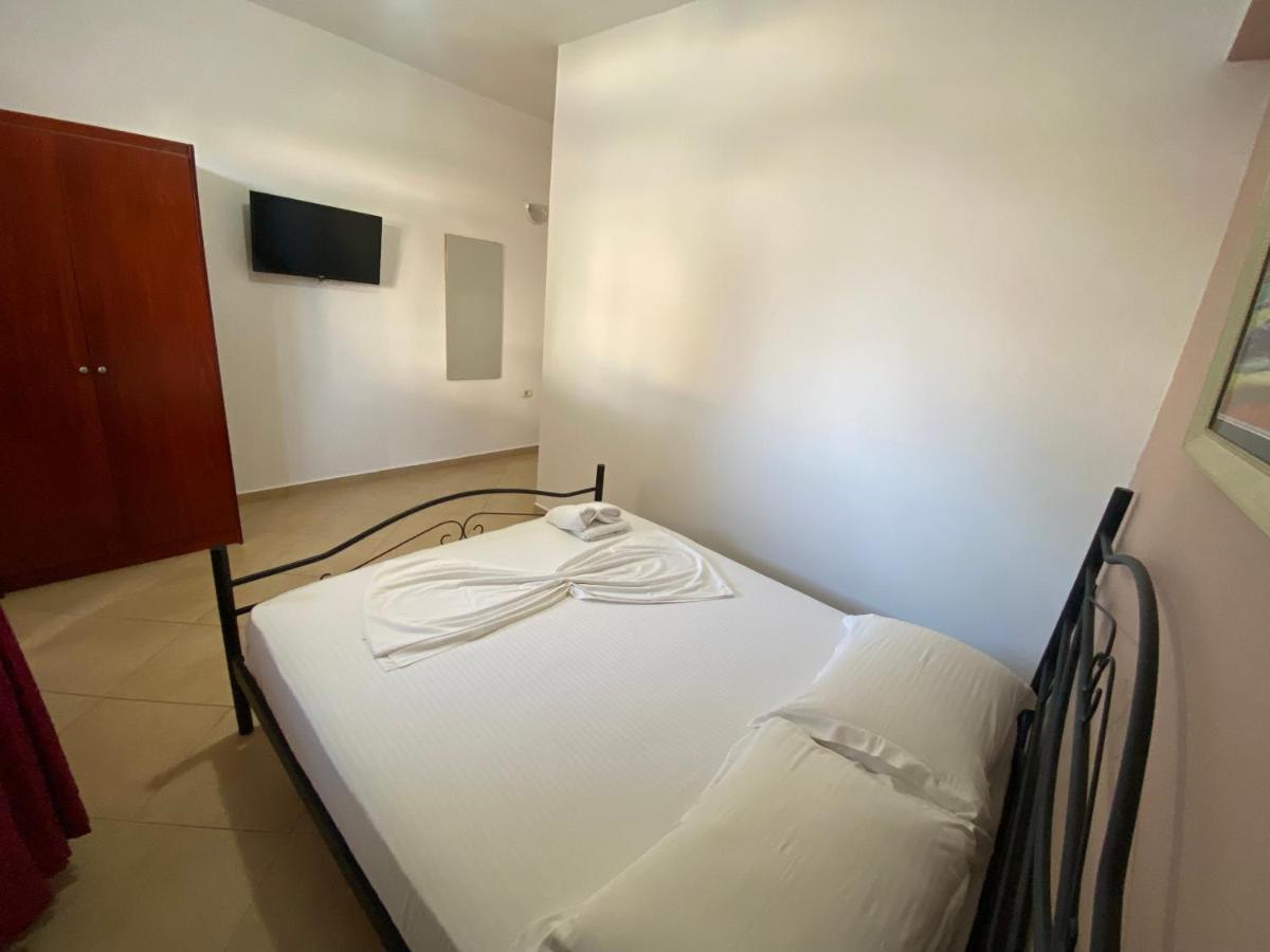 Resol Hotel Ксамил Экстерьер фото